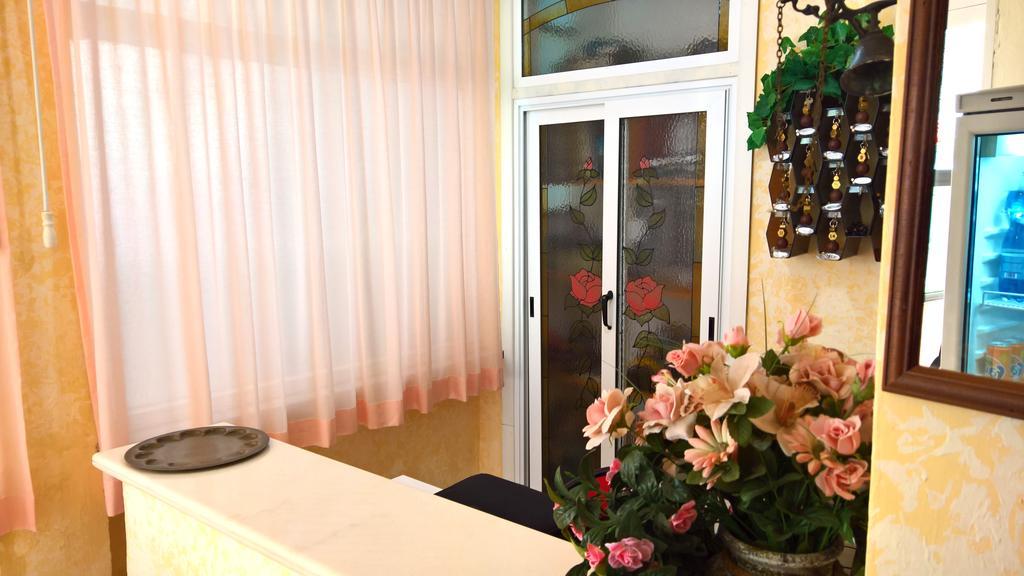 Albergo Golfo Follonica Bagian luar foto